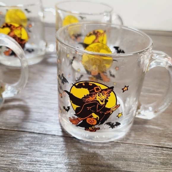 Vintage Halloween Clear Glass Witch Full Moon Bats Mug Set of 6 - Picture 3 of 11